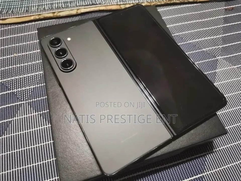 Samsung Galaxy Fold 5G 512 GB Black