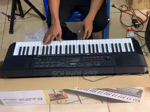 Yamaha Psr-e273 61-key Portable Keyboard