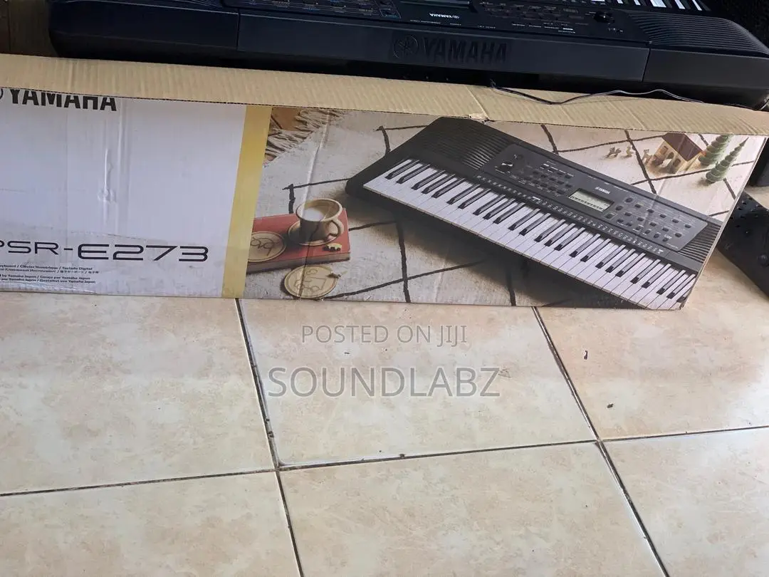 Yamaha Psr-e273 61-key Portable Keyboard