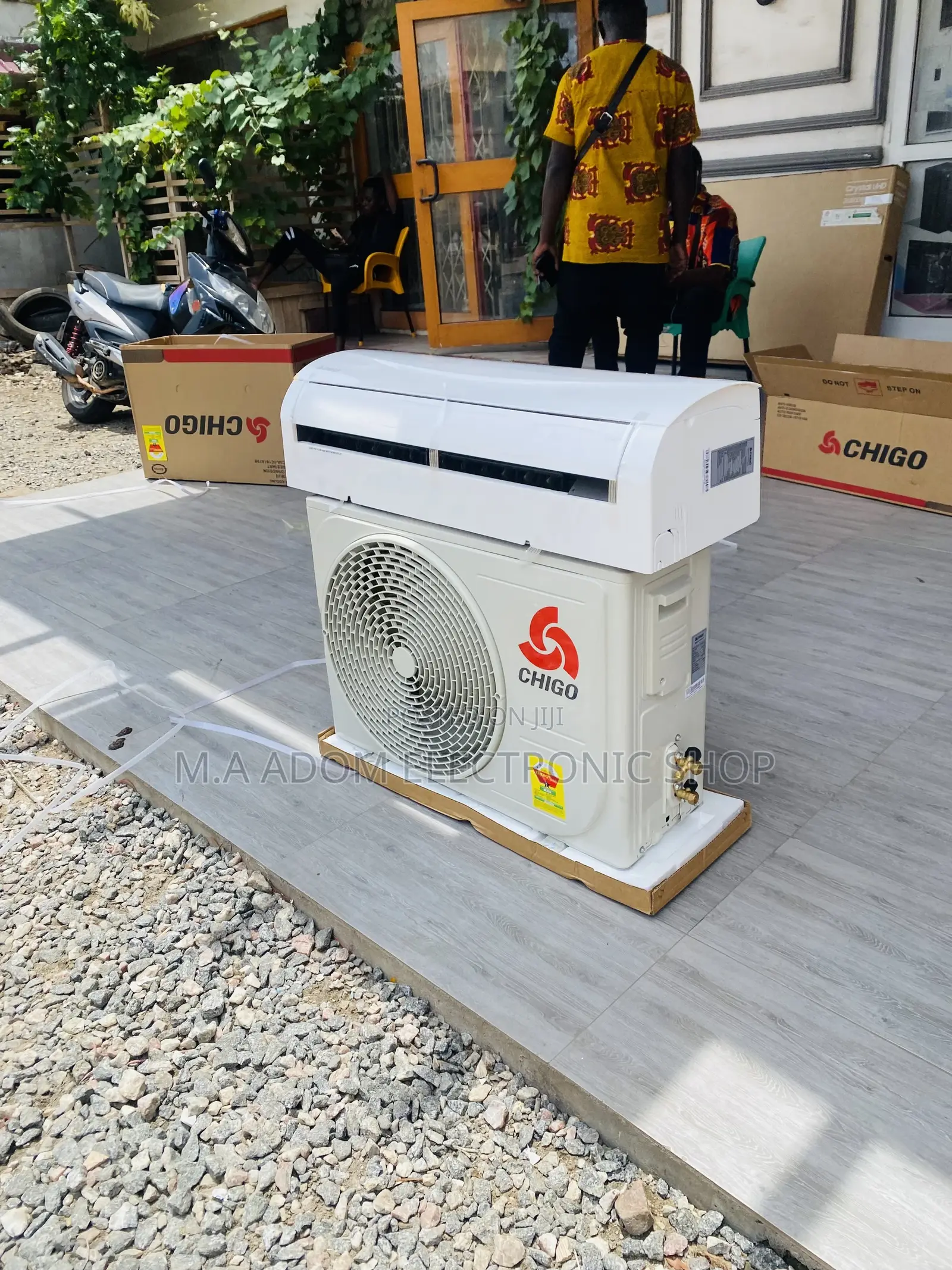 Affordable Chigo 1.5hp Split Type Air Conditioner(White).