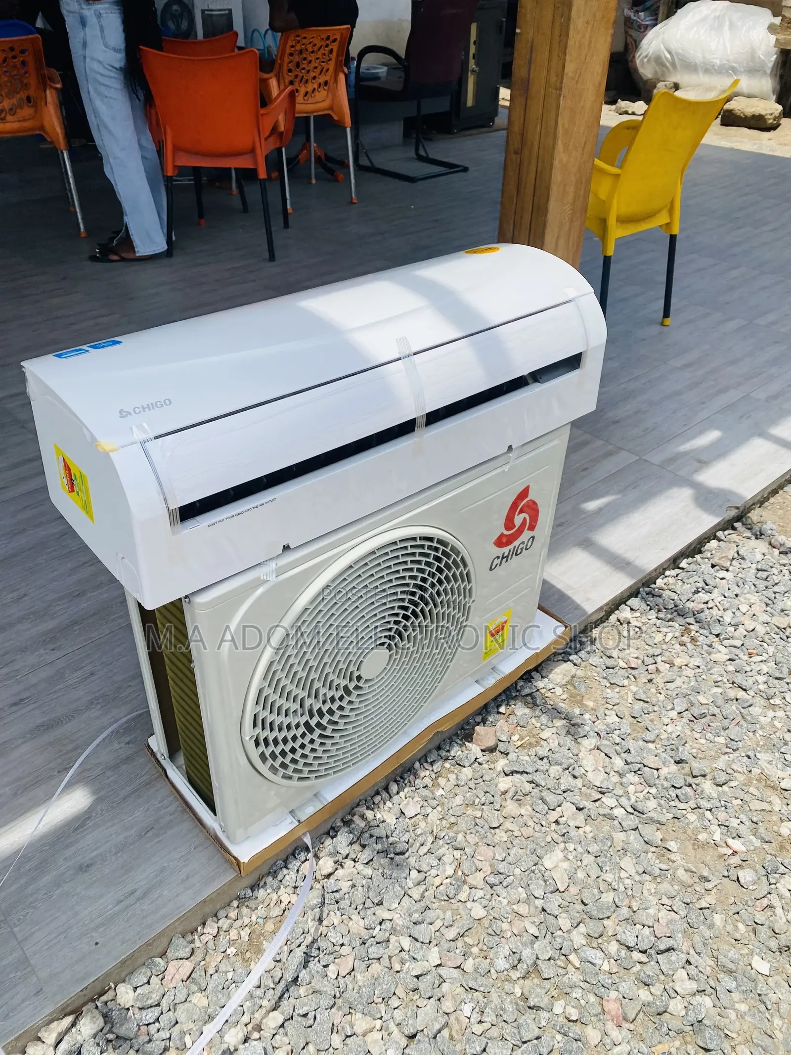 Classic Design Chigo 1.5hp Split Type Air Conditioner(White)