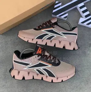 Reebok Sneaker