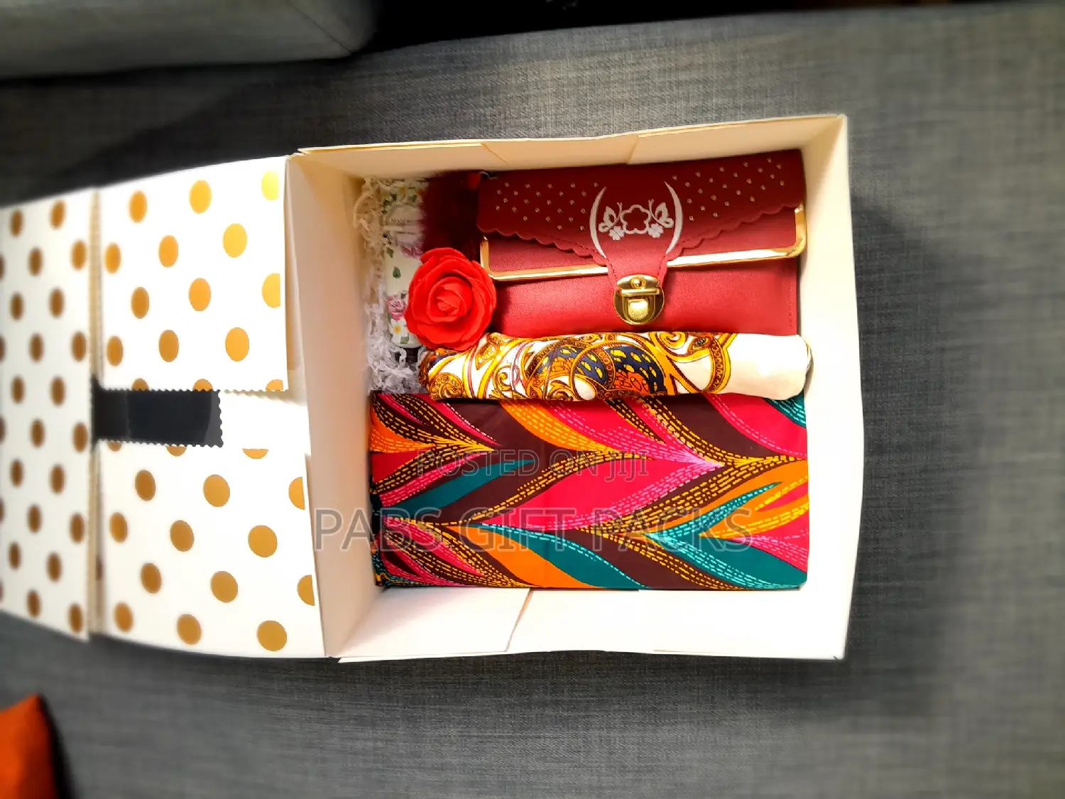 Surprise Birthday and Valantine Gift for Her