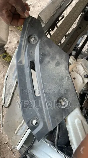 Honda Accord 2019 Bumper Top Cover