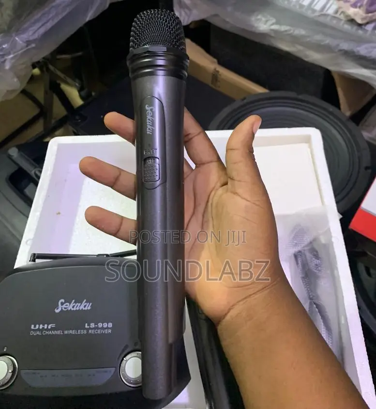 Sekaku LS-998 Professional Dual Wireless Microphone System