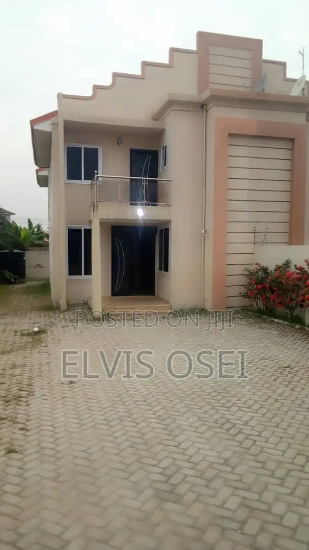 4bdrm House in Tantra Hills, Accra Metropolitan for rent