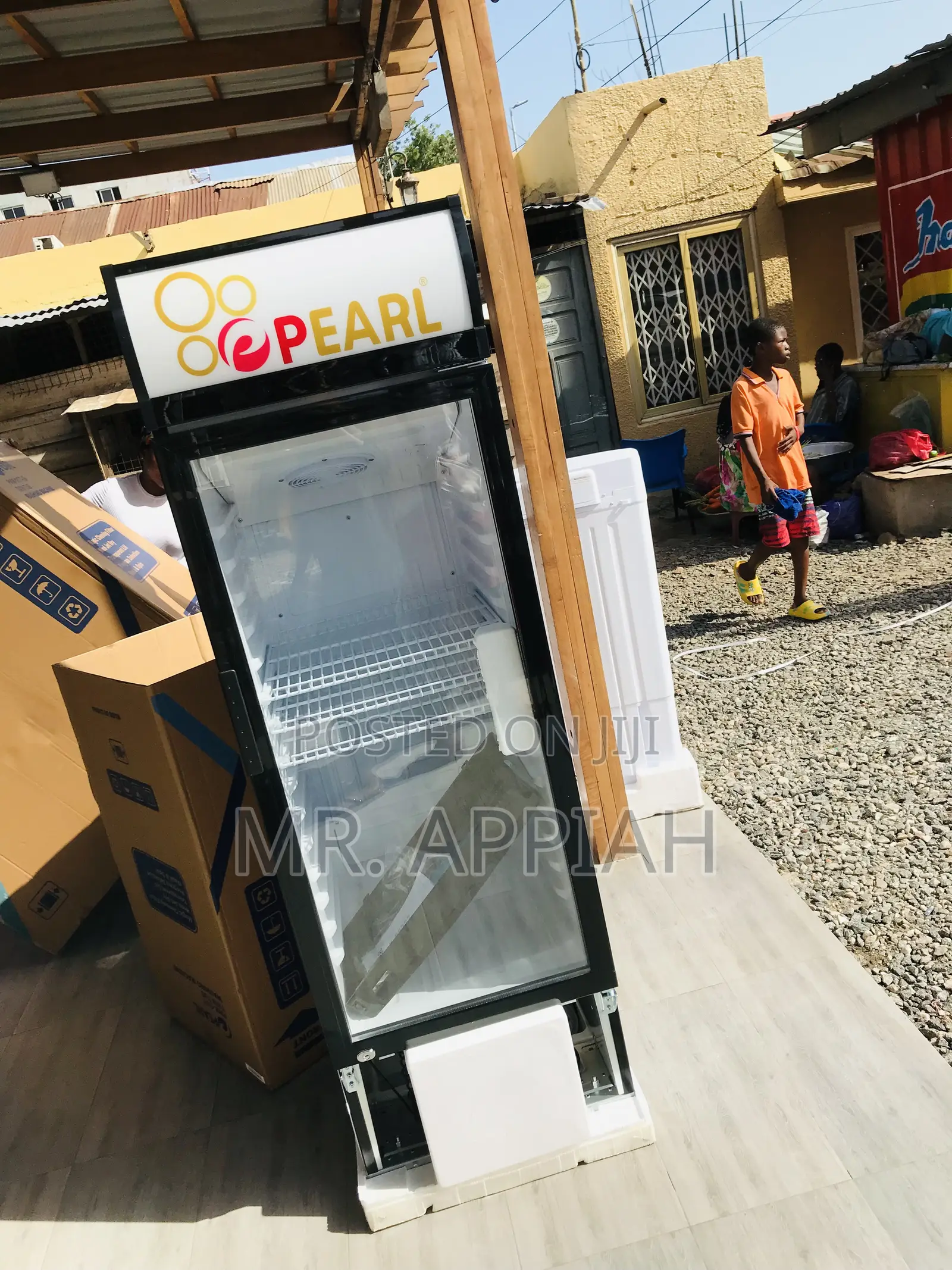 Energy Efficient Pearl PVC 316 1 Door Beverage Cooler.