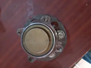 Honda CR-V 2013‐2016 Back Hub Original