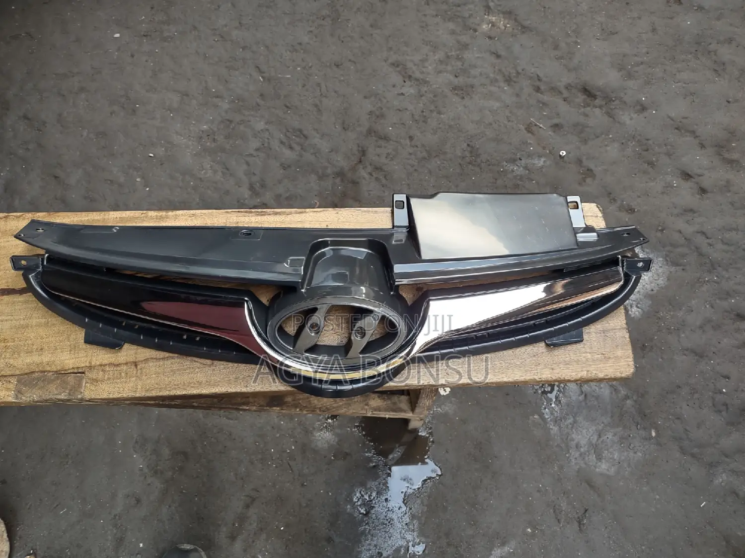2014 2015 2016 Hyundai Elantra Front Grill Shell