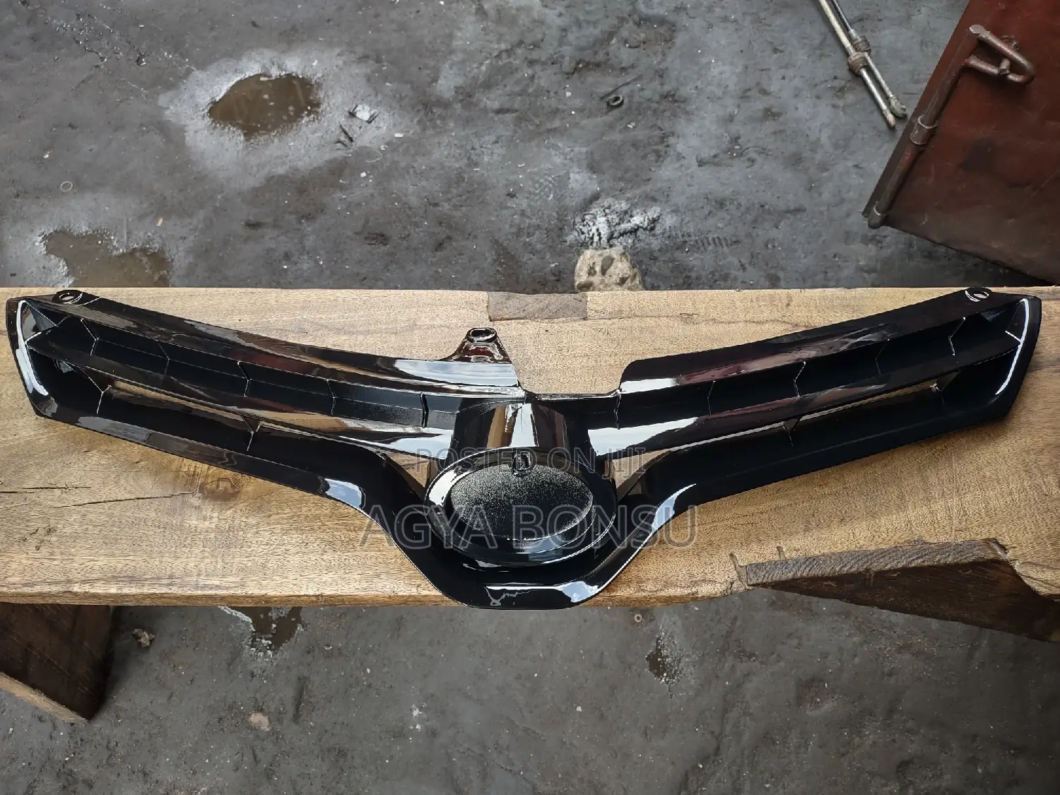 2014 2015 2016 Toyota Corolla Front Grill Shell