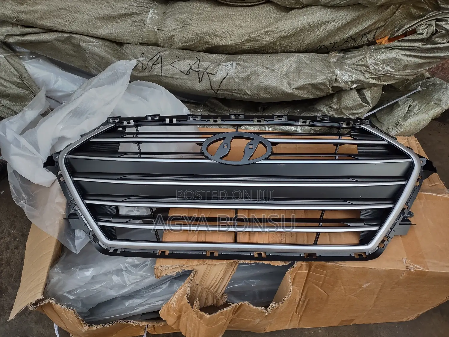 2017 2018 Hyundai Elantra Front Grill Shell