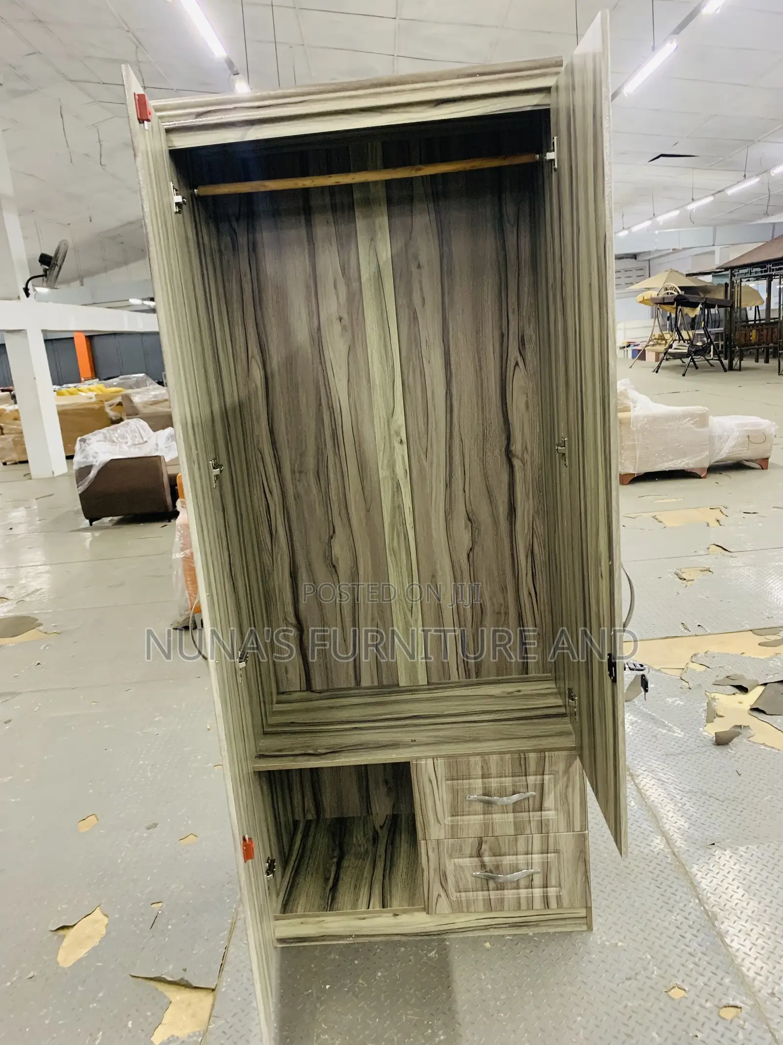 2 Doors Wardrobe With Mirror