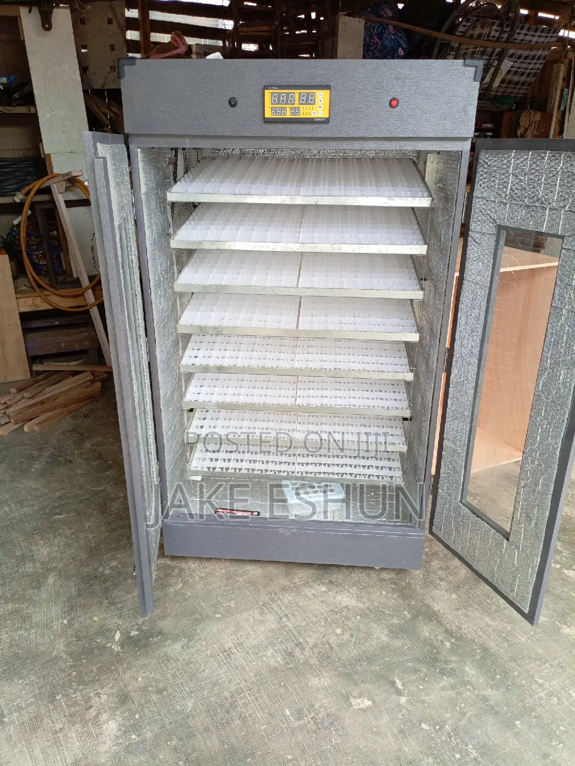 Automatic Incubator