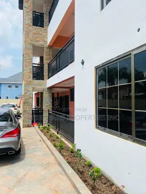 2bdrm Apartment in Trasacco, Adjiriganor for rent