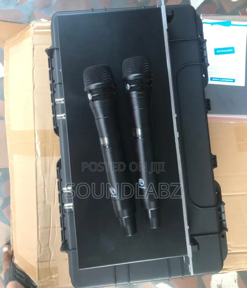 Shure HY-5000 Dual Professional Wireless Microphone - Black