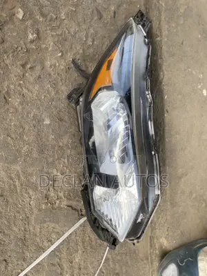Honda HR-V 2016 Headlights