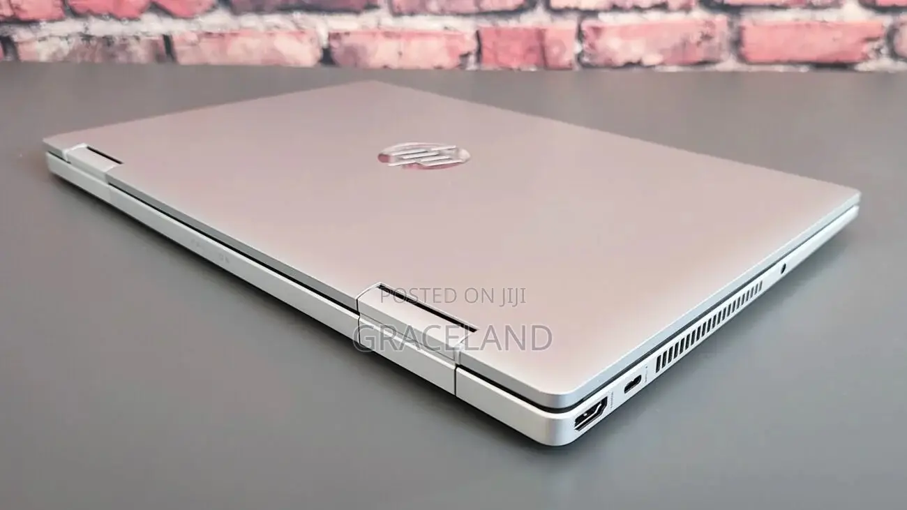 New Laptop HP Pavilion 14 8GB Intel Core I5 SSD 256GB