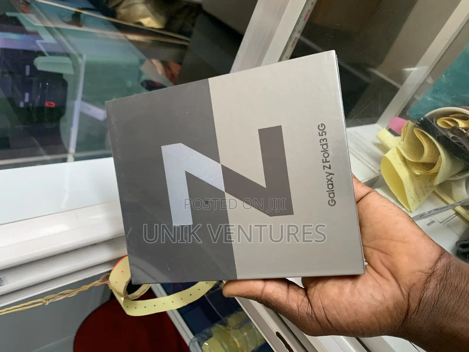 New Samsung Galaxy Z Fold 3 256 GB Silver