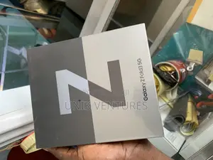 New Samsung Galaxy Z Fold 3 256 GB Silver