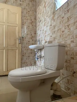 2bdrm Apartment in Center Maria, Accra Metropolitan for rent