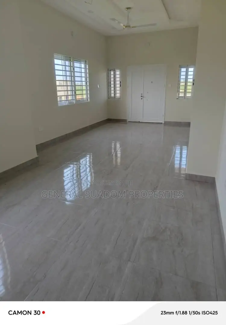 4bdrm Duplex in Suadom Properties, Baatsona Total for rent