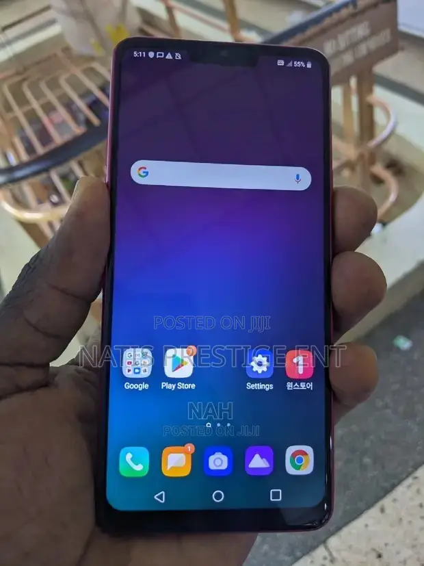 LG Q9 64 GB Red