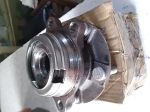 Nissan Infinity Fx35 Front Hub 2005