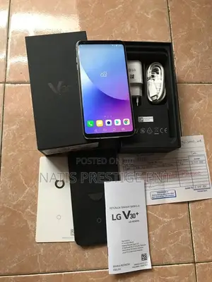 New LG V30 64 GB Black