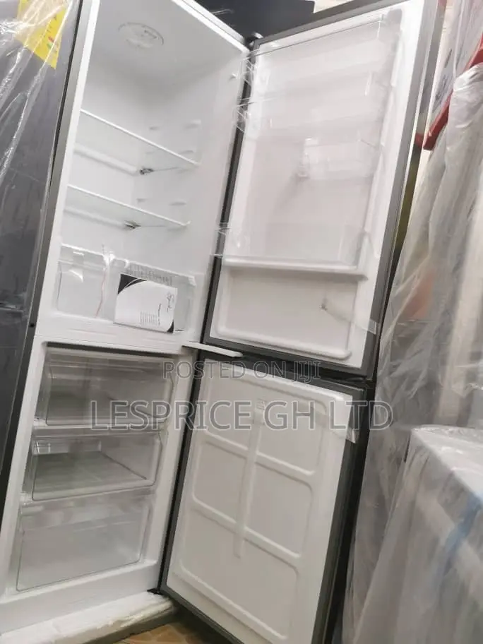 Signature ~287L Refrigerator