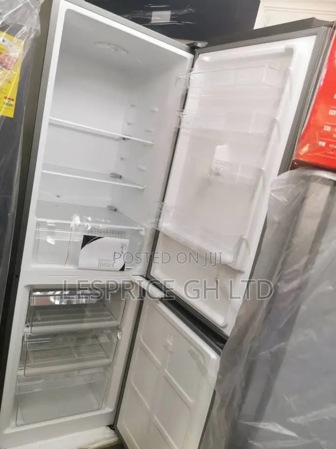 Signature ~Super Quality Fridge 287L