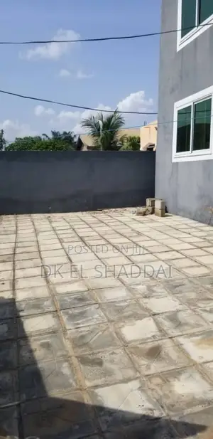 2bdrm Apartment in Pokuase for rent