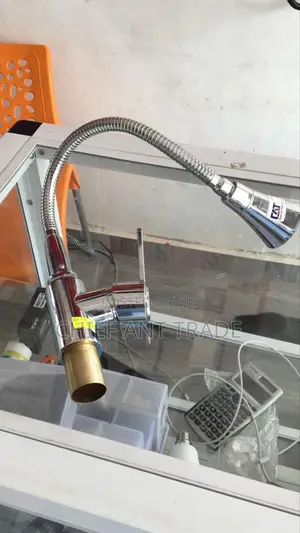 Flexible Tap / Faucet. Hot and Cold
