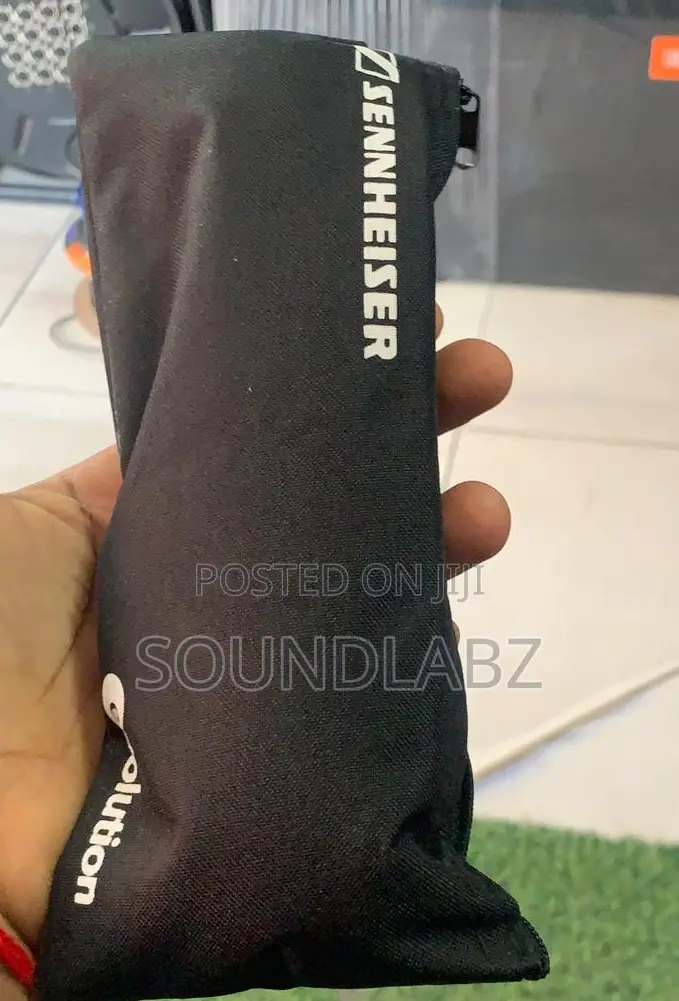Sennheiser E935 Professional Dynamic Cord Microphone