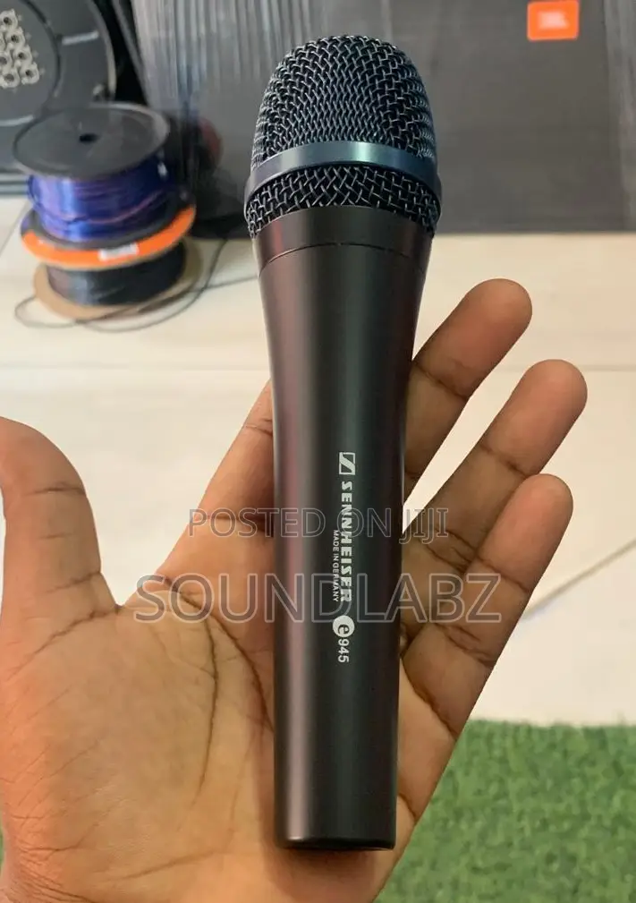 Sennheiser E935 Professional Dynamic Cord Microphone
