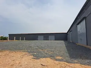 1000sqm and 3000sqm Warehouses for Rent at Tema