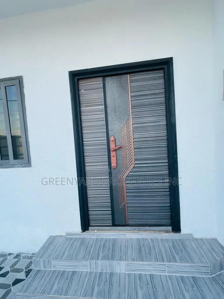 3bdrm House in New Legon for sale