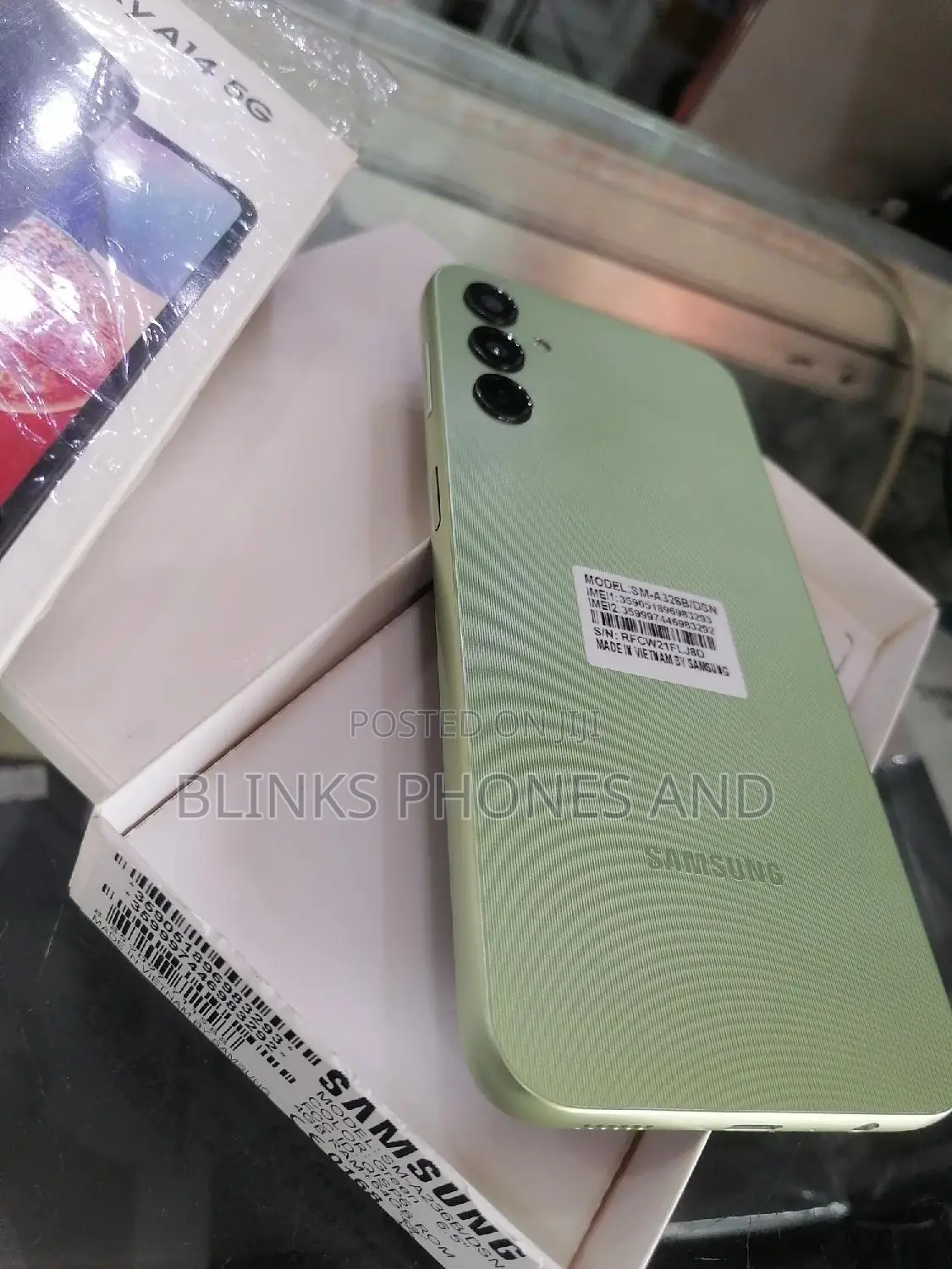 New Samsung Galaxy A14 5G 64 GB Green
