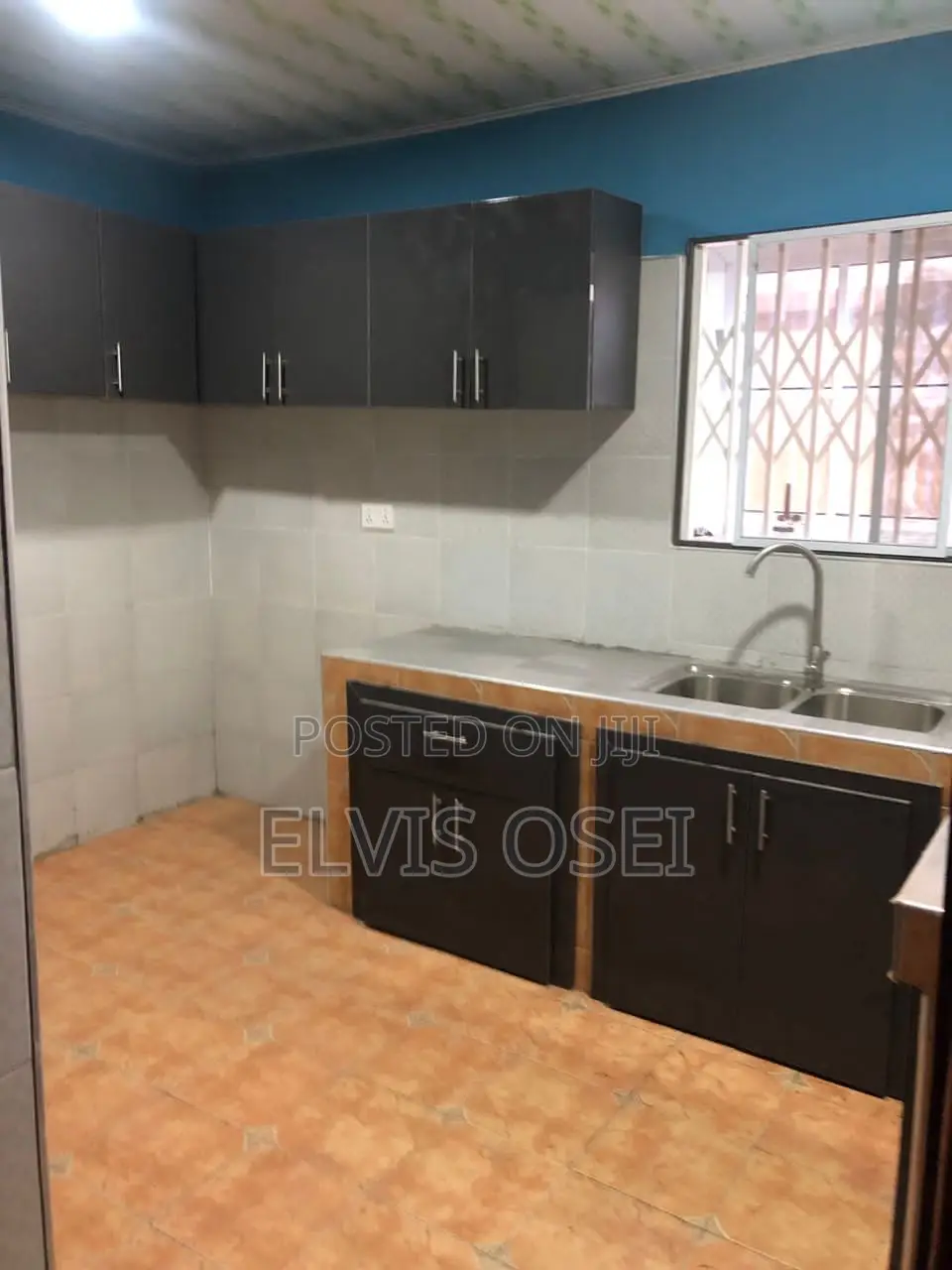 2bdrm Apartment in Lapaz Racecross, Accra Metropolitan for rent