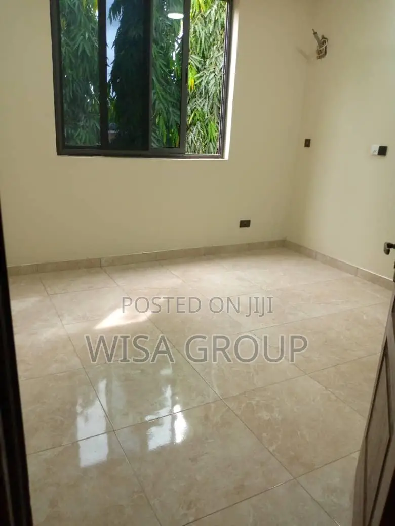 5bdrm Apartment in Wisa Groups, Accra Metropolitan for rent