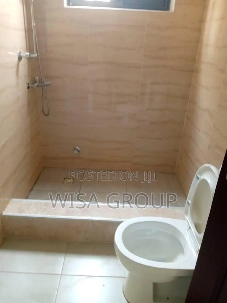 5bdrm Apartment in Wisa Groups, Accra Metropolitan for rent