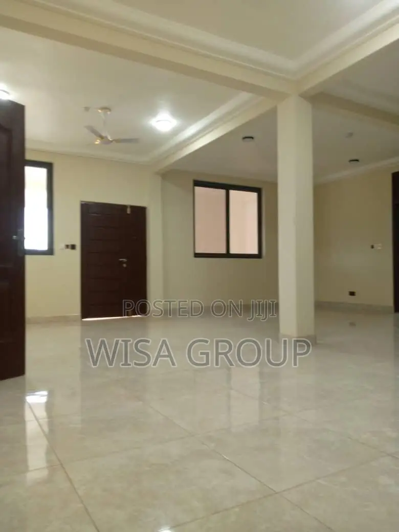 5bdrm Apartment in Wisa Groups, Accra Metropolitan for rent