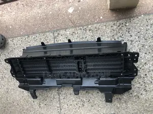 Honda CRV 2017 - 2022 Shutter Grille (Down)