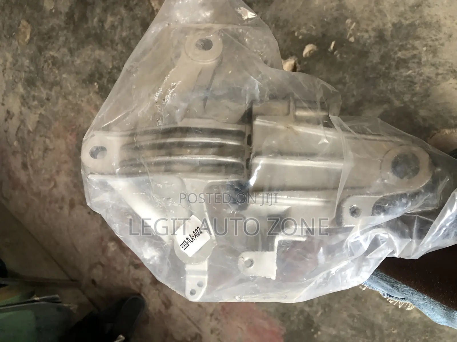 Honda CRV 2017-2022 Engine Seat