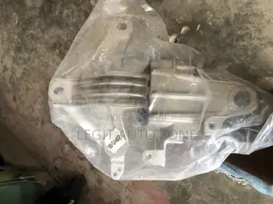 Honda CRV 2017-2022 Engine Seat