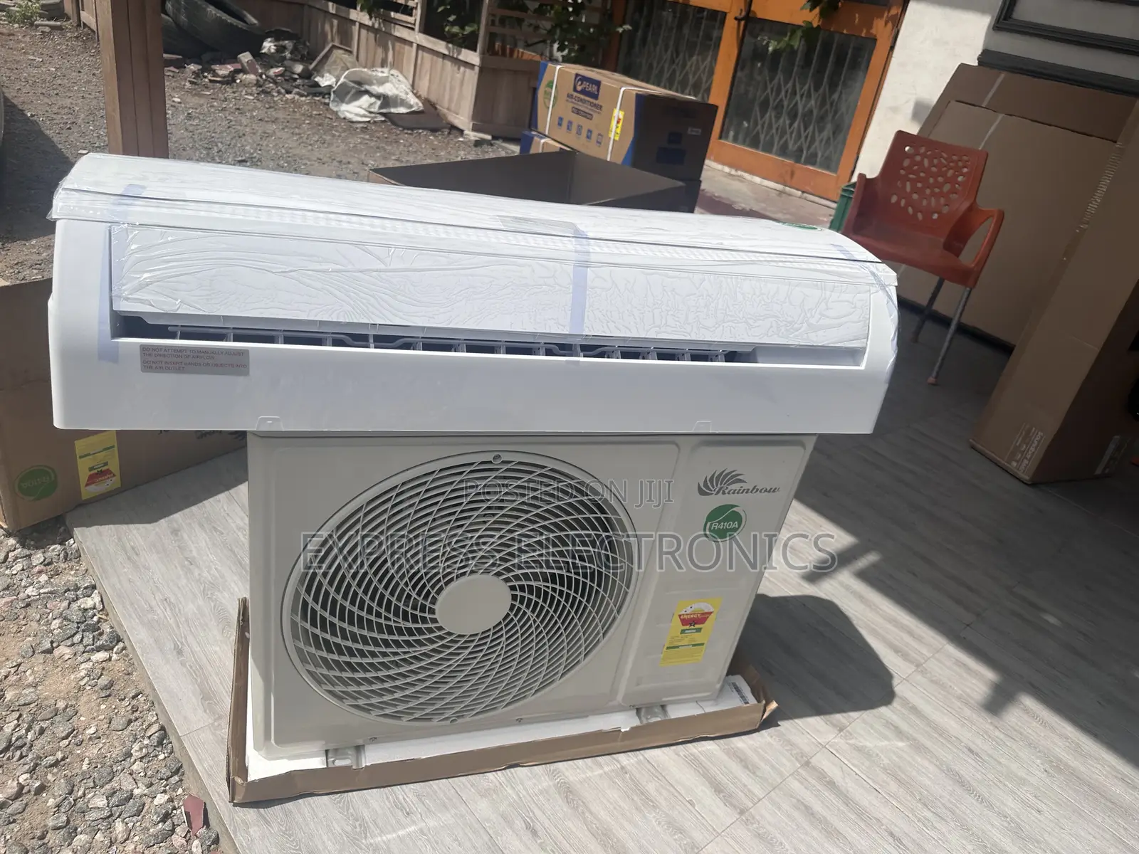 Chill With Rainbow 1.5hp Split R410 White Ac.