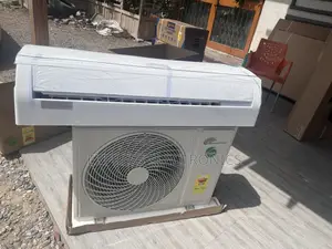 Chill With Rainbow 1.5hp Split R410 White Ac.