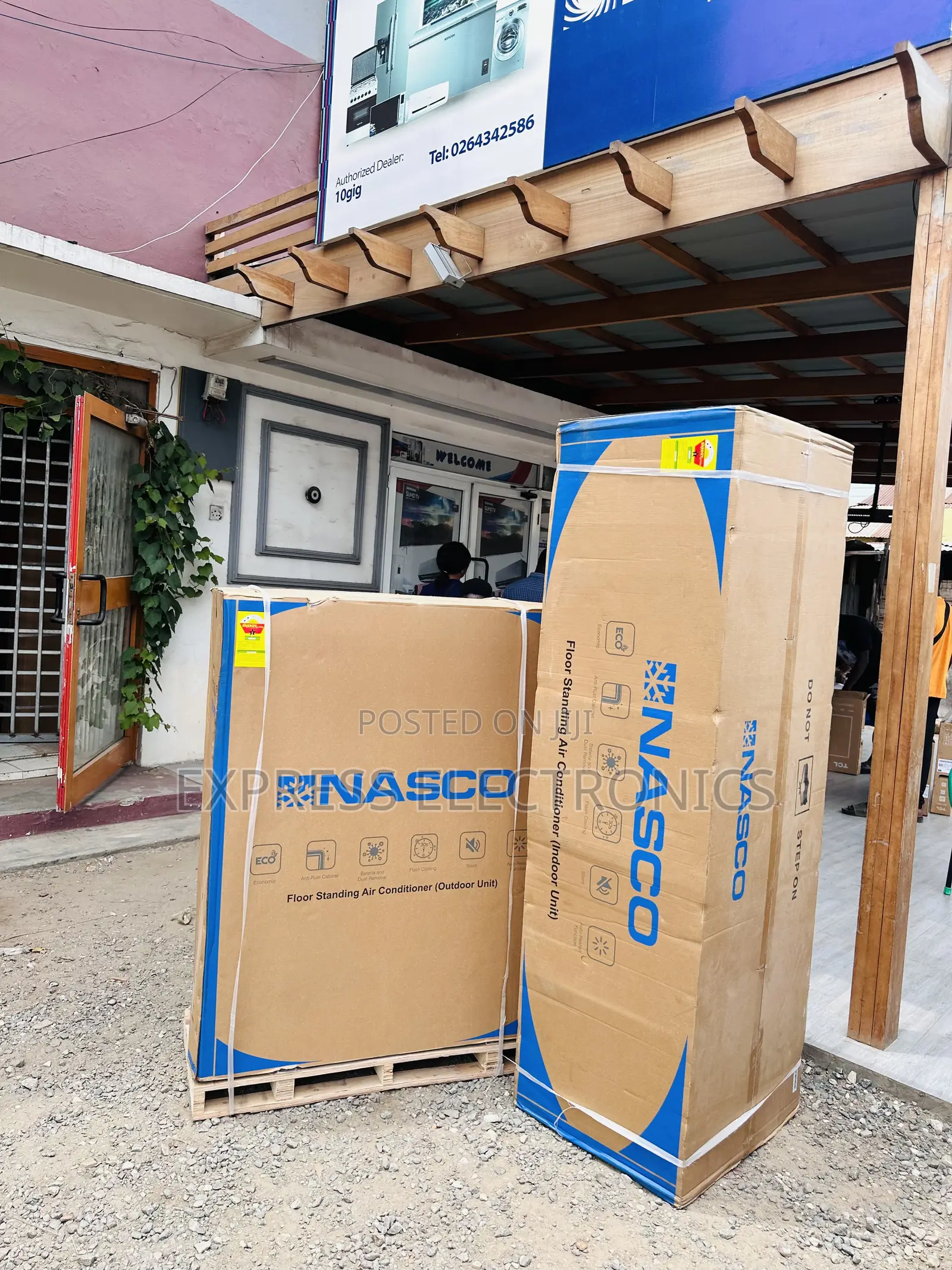 Nasco Floor Standing 5hp Split R410 Gas White.