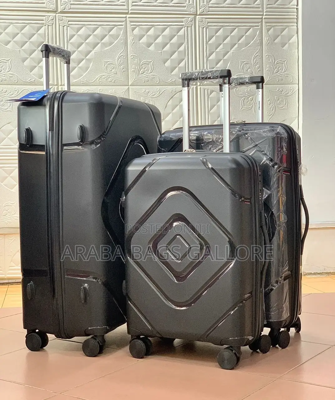 Quality Tirkish Anticrack Traveling Suitcases .