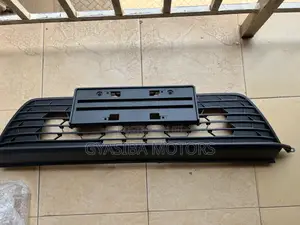 Civic 2022-2023 Lower Grille