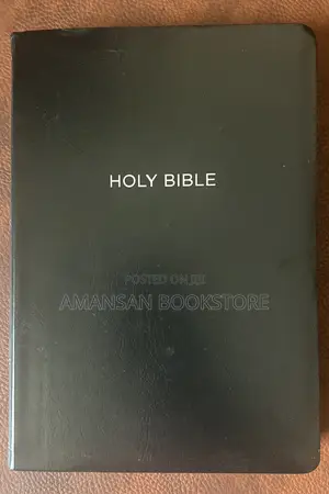 NKJV Super Giant Print Reference Bible